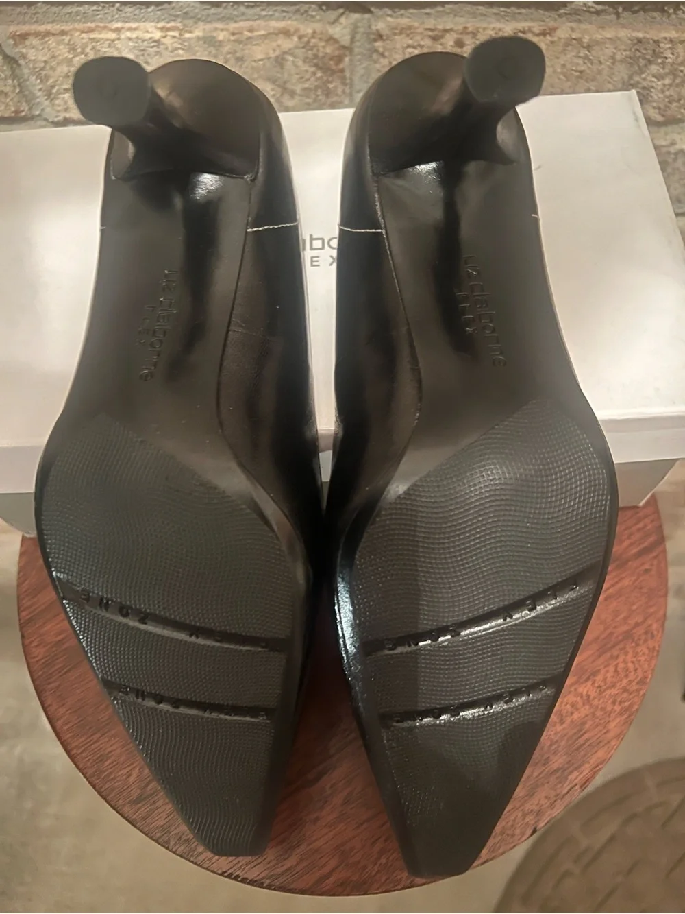 Liz Claiborne Flex Pump with Bow Accent